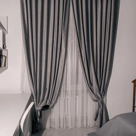 Irina Peschiera Del Garda Apartman