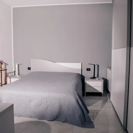 Irina Peschiera Del Garda Apartment Ponti sul Mincio