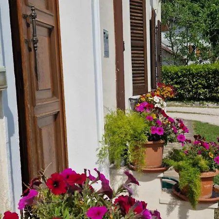 Irina Peschiera Del Garda Apartment Ponti sul Mincio